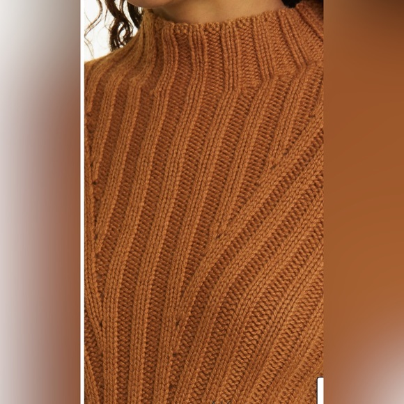 NWT VINCE Rib Transfer Crew Neck - Brown XS $445 - Picture 5 of 8